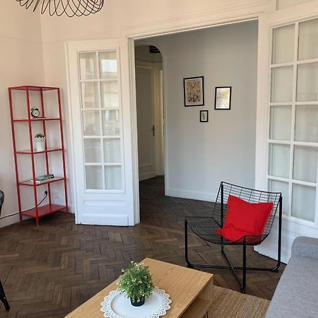 Appartement 2 Chambres Avec Parking, Proche Metro Lille Exterior foto